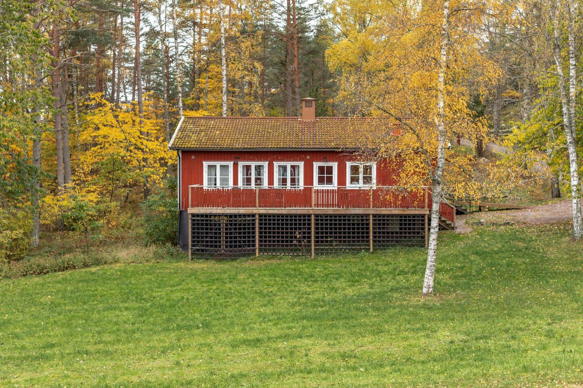 Bergs Gard & Hallsvikens Gard Vasterljung Екстер'єр фото